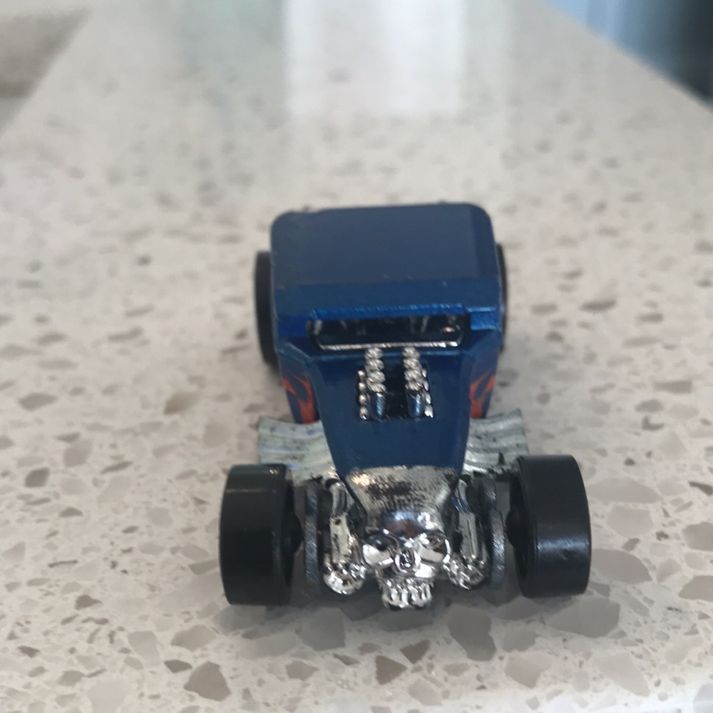 Hot wheels boneshaker good condition